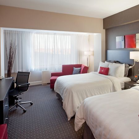 Armon Plaza Montreal Airpt, Trademark Collection By Wyndham Ngoại thất bức ảnh