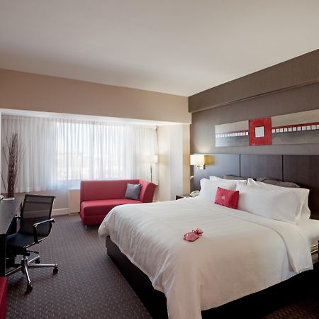 Armon Plaza Montreal Airpt, Trademark Collection By Wyndham Ngoại thất bức ảnh