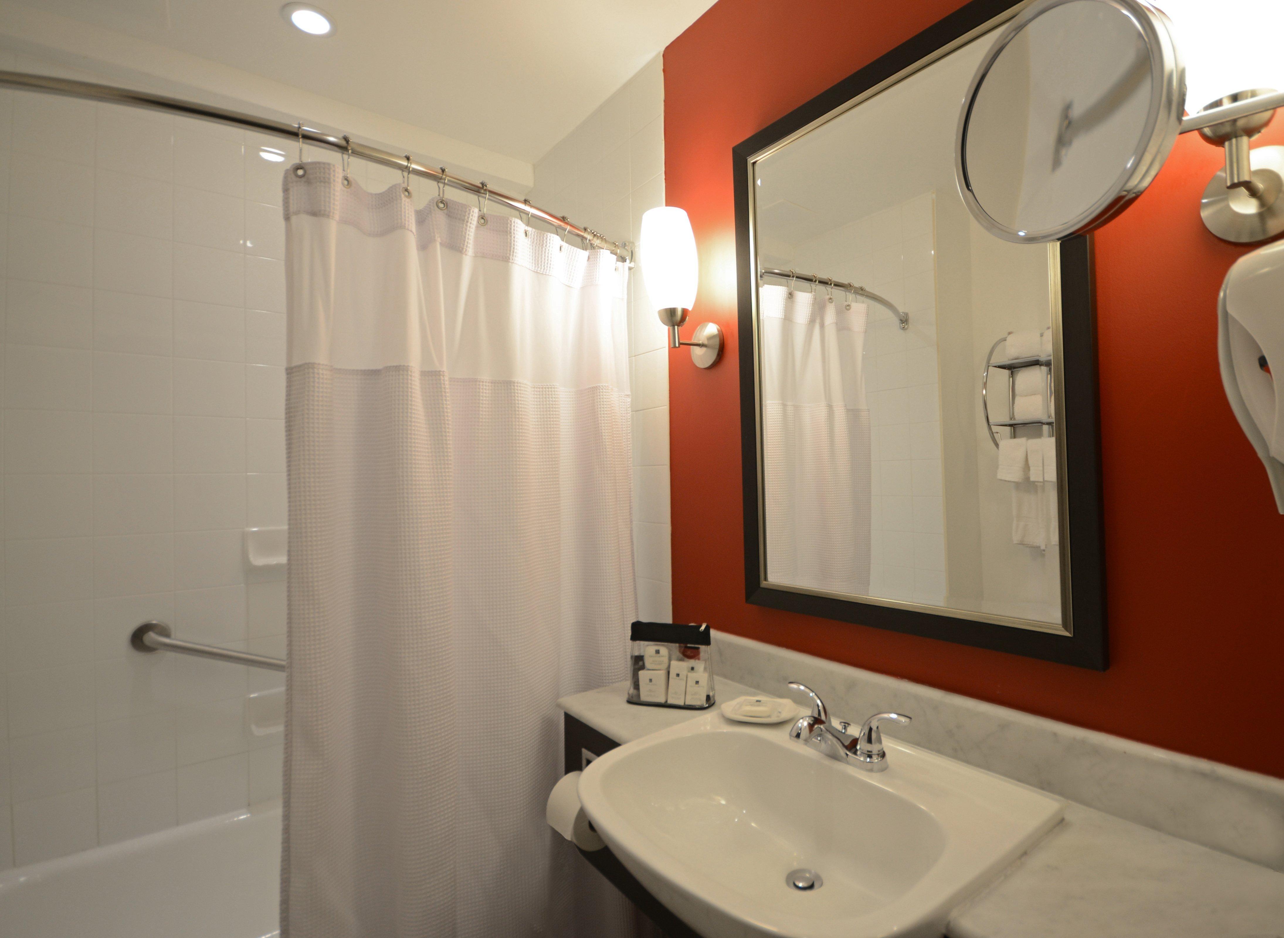 Armon Plaza Montreal Airpt, Trademark Collection By Wyndham Ngoại thất bức ảnh