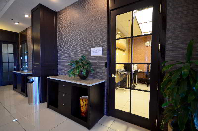 Armon Plaza Montreal Airpt, Trademark Collection By Wyndham Ngoại thất bức ảnh